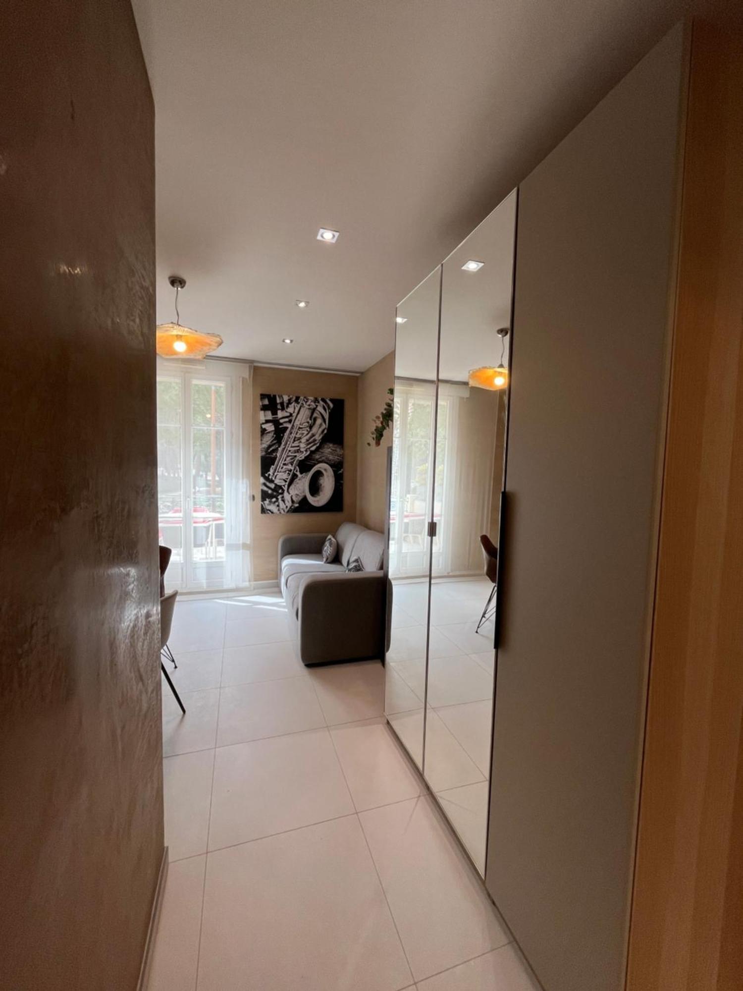 Appartement Sur La Pinede A Juan Les Pins Antibes Exterior photo